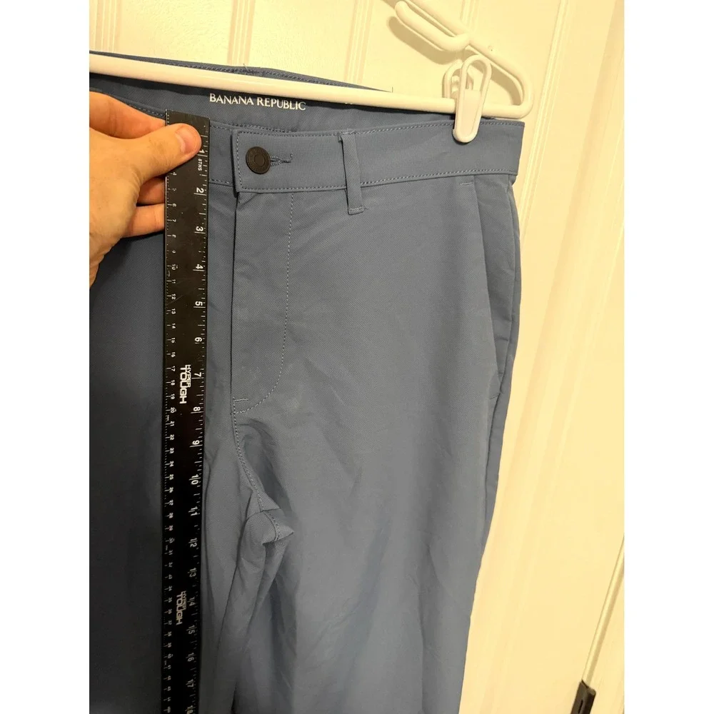 Banana Republic Performance Chino Pants Mens 32x30 Blue Gray Stretch Tech